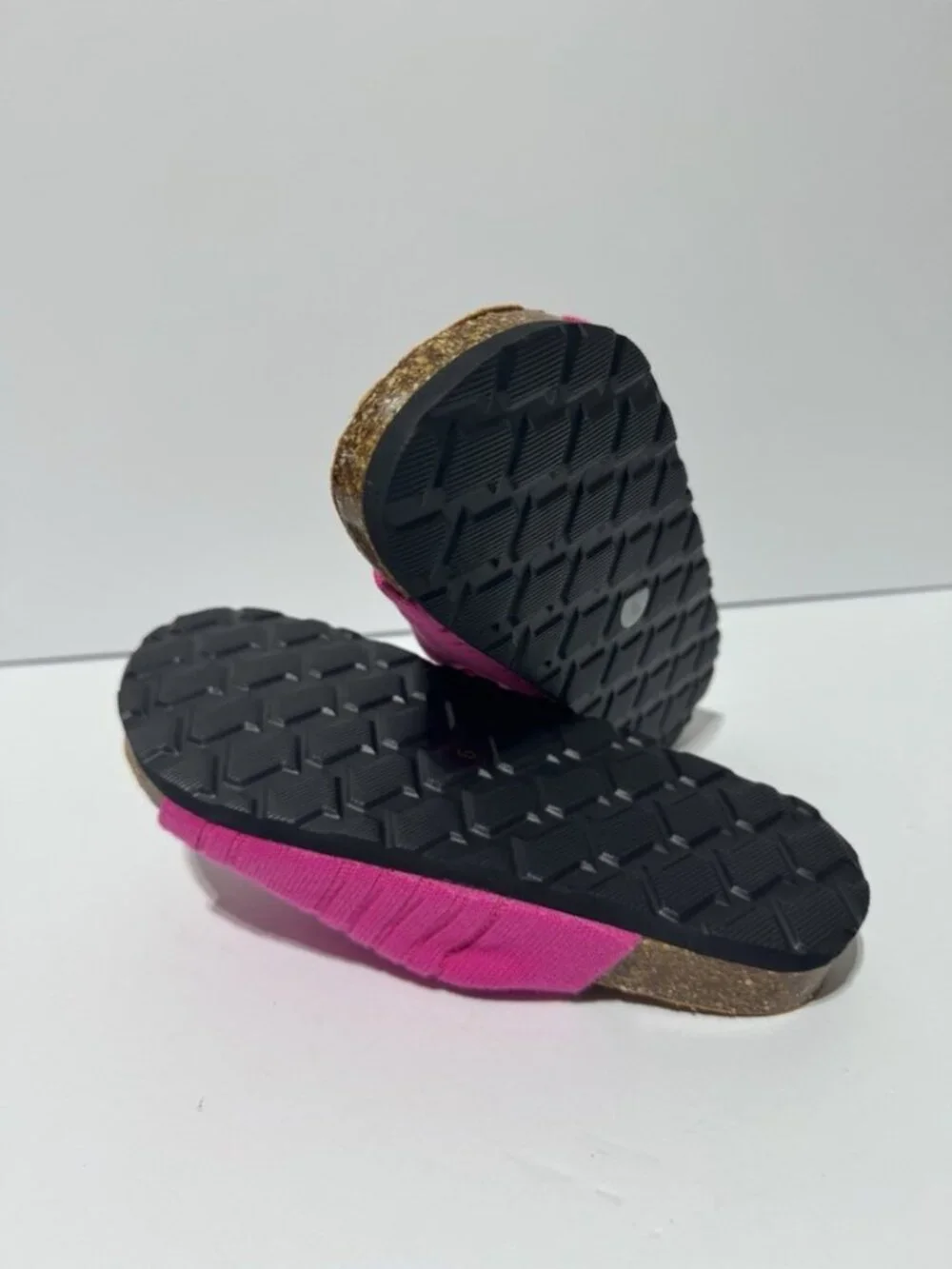 Cape Robbin Women’s Sandals Pink Size 6 M